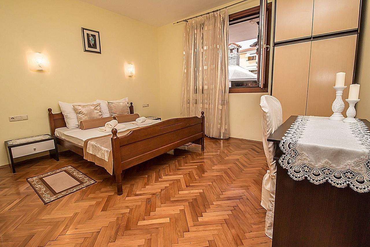 Villa Rose Rovinj Buitenkant foto