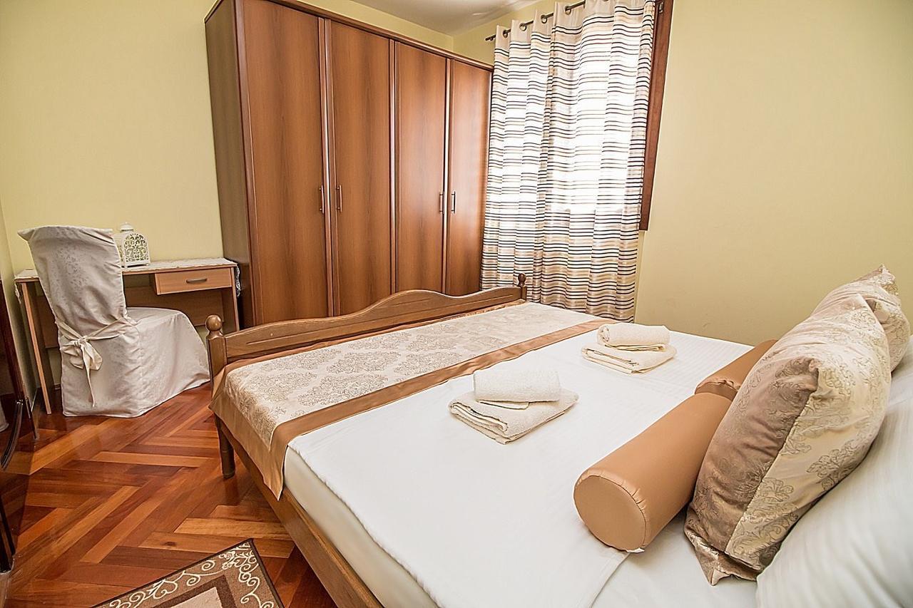 Villa Rose Rovinj Buitenkant foto